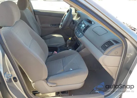 2005 Toyota Camry Le from USA, damaged, VIN 4T1BE32K75U516393